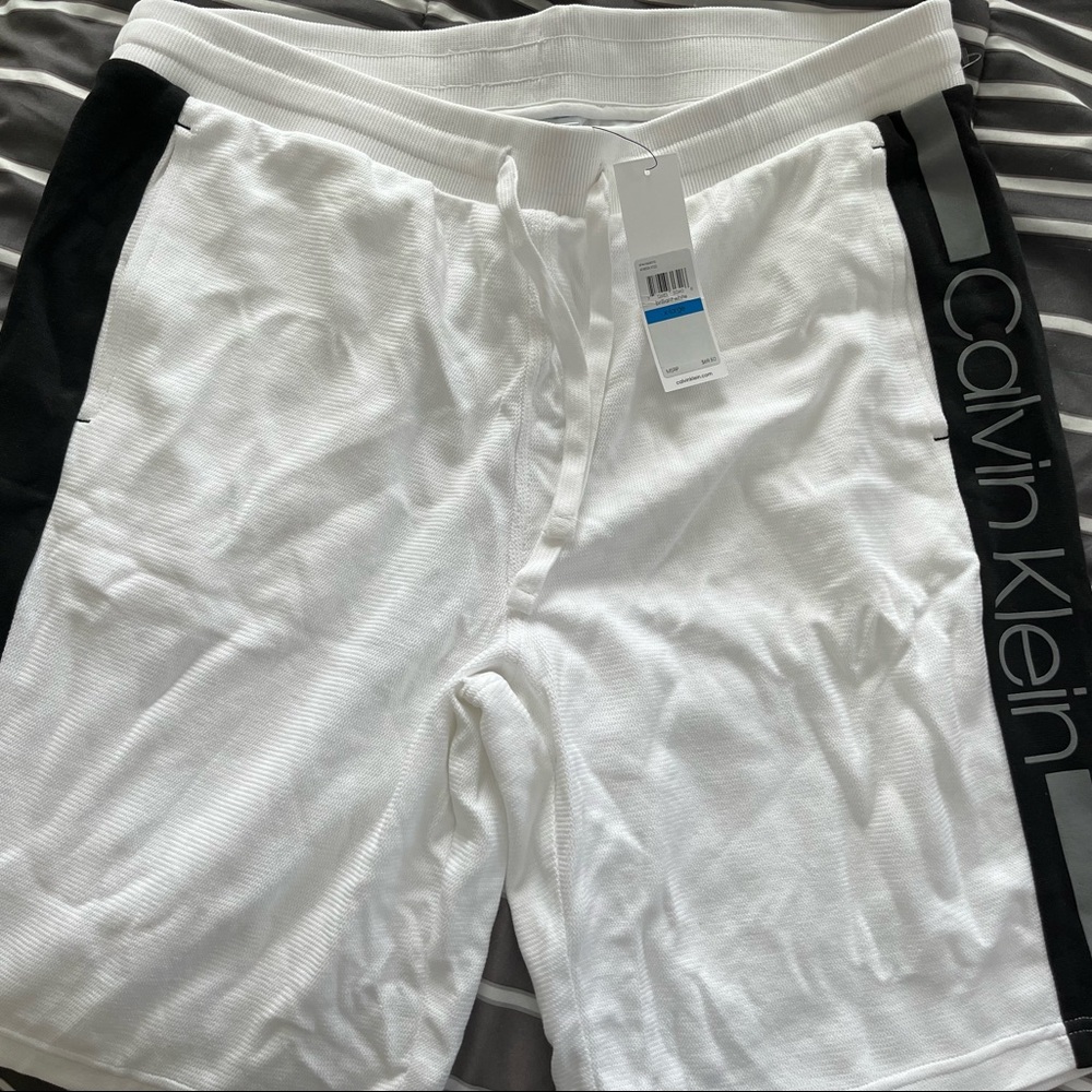 Brand new Calvin Klein shorts XL